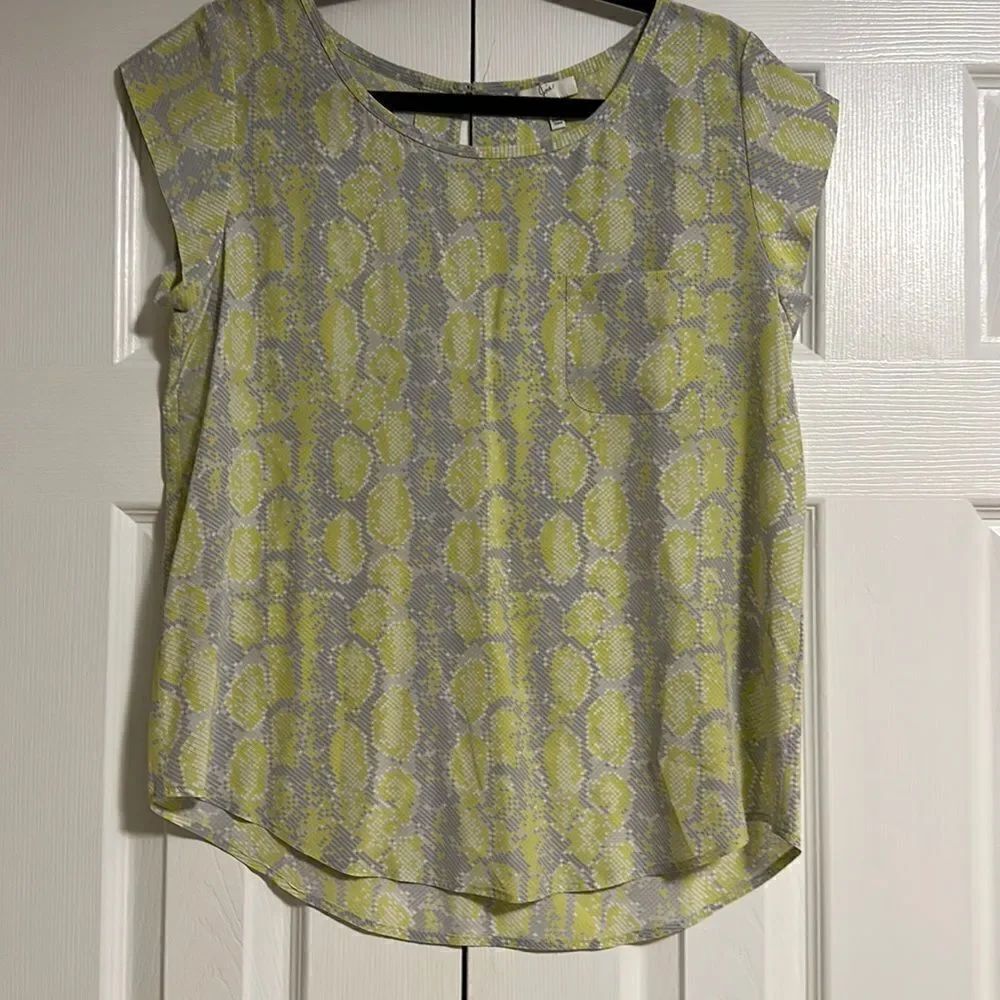 JOIE Women’s Grey & Green Geometric Print Short-sleeve Blouse Size S
